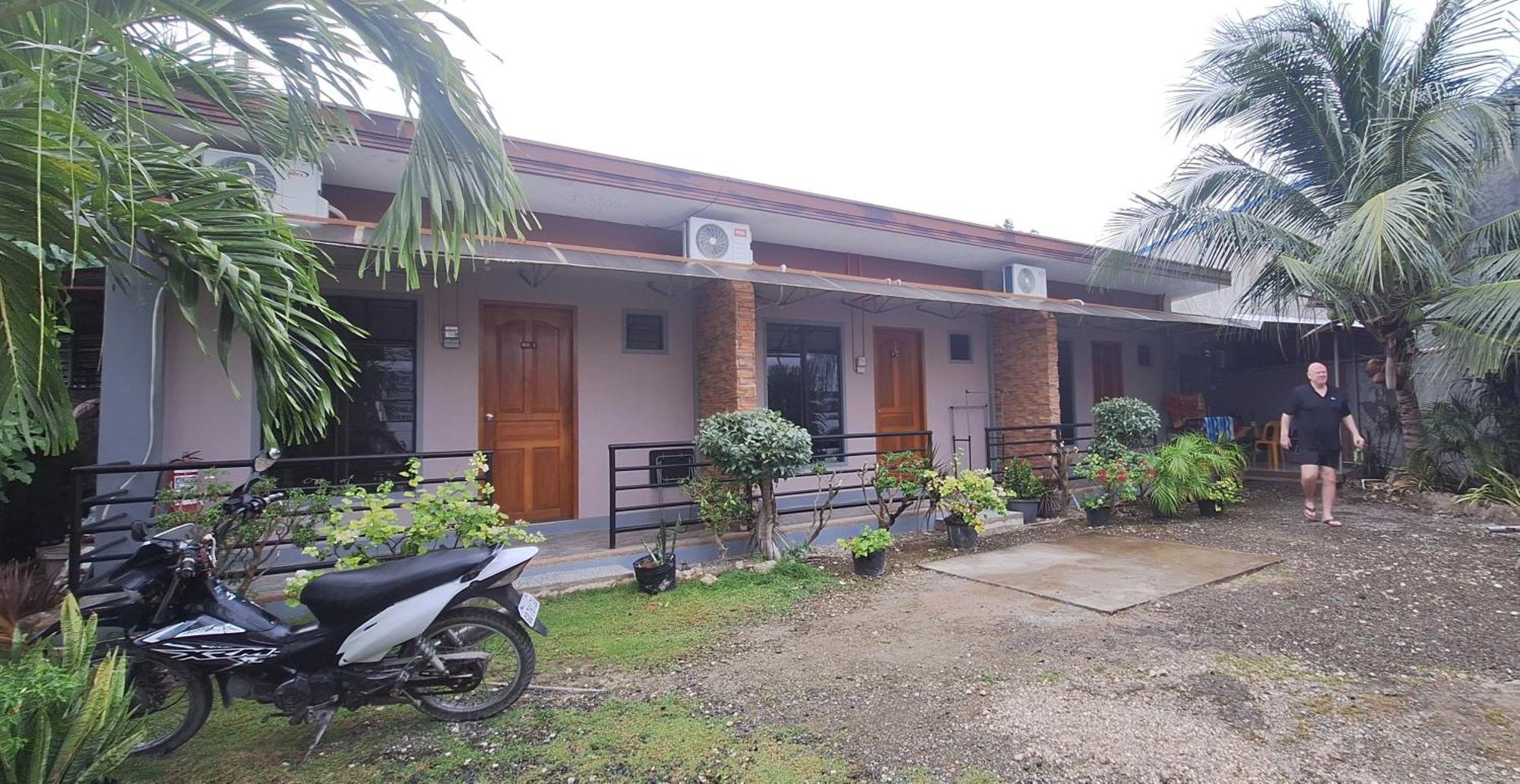 Casa Oeste Moalboal Bagian luar foto