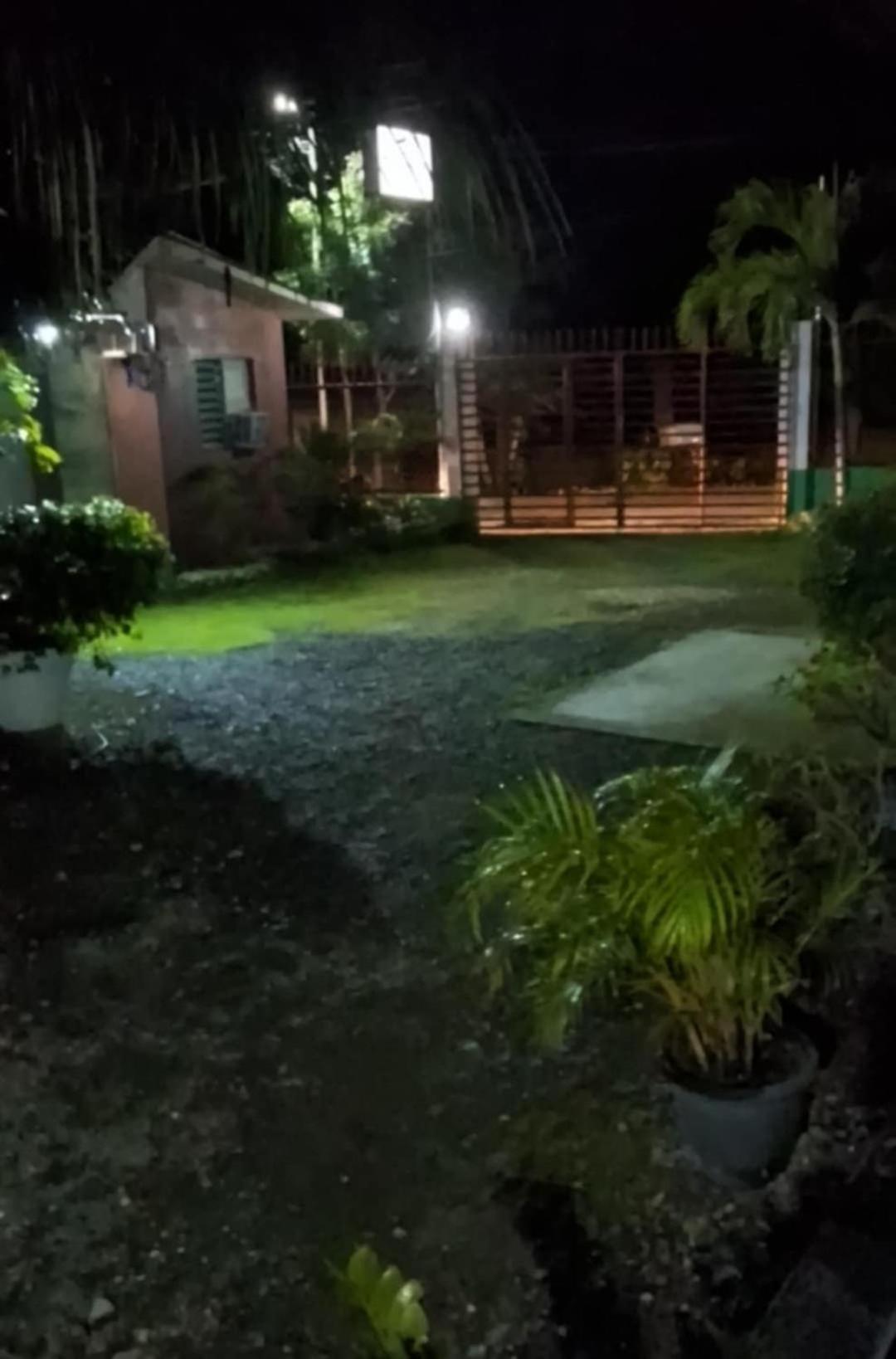 Casa Oeste Moalboal Bagian luar foto